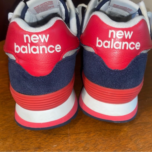 New Balance 574 shoe Red & Navy, Men’s 9.5 - Picture 3 of 4